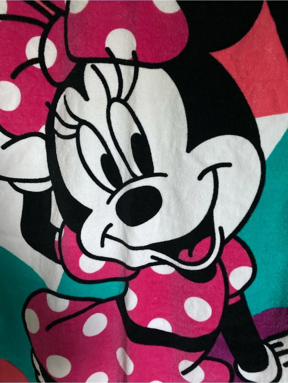 Disney Minnie Mouse beach towel